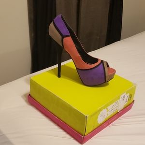 Charlotte Russe Lorane Triple-Colored Heel